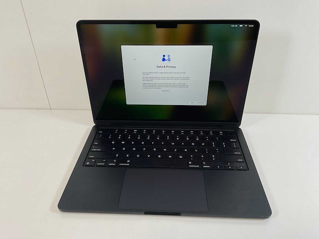 Apple macbook air 13.3”, apple m2, 8 gb ram, 256 gb nvme laptop - afbeelding 1 van  4
