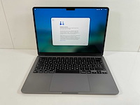 Apple macbook air 13.3”, apple m3, 16 gb ram, 500 gb nvme laptop - afbeelding 1 van  3