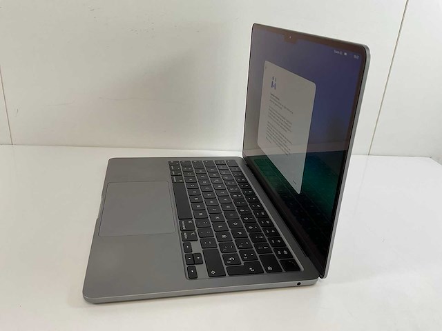 Apple macbook air 13.3”, apple m3, 16 gb ram, 500 gb nvme laptop - afbeelding 2 van  3