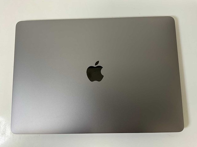Apple macbook air 13.3”, core(tm) i5 8th gen, 16 gb ram, 251 gb nvme laptop - afbeelding 5 van  7