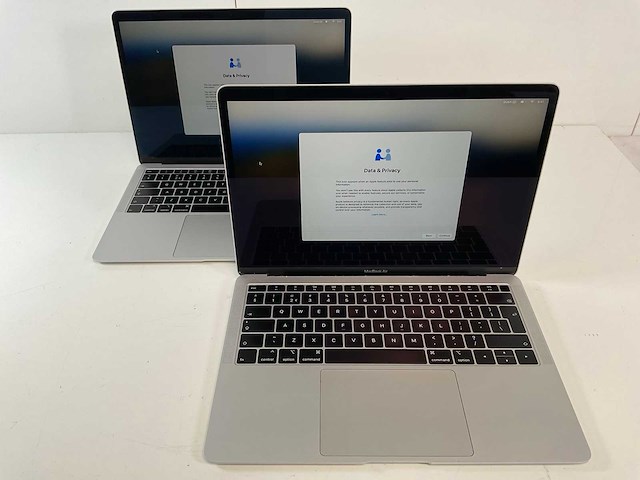 Apple macbook air 13.3”, core(tm) i5 8th gen, 8 gb ram, 251 gb ssd laptops (2x) - afbeelding 1 van  15