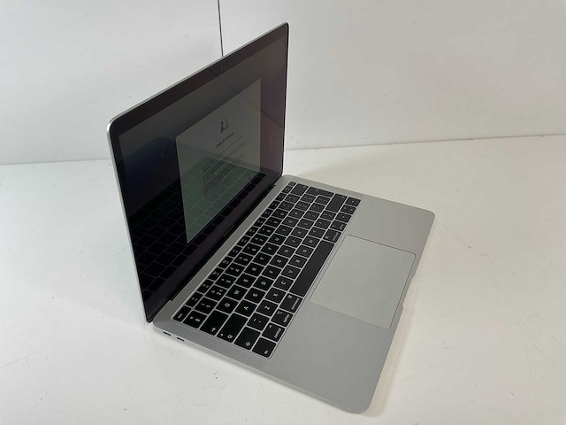 Apple macbook air 13.3”, core(tm) i5 8th gen, 8 gb ram, 251 gb ssd laptops (2x) - afbeelding 9 van  15