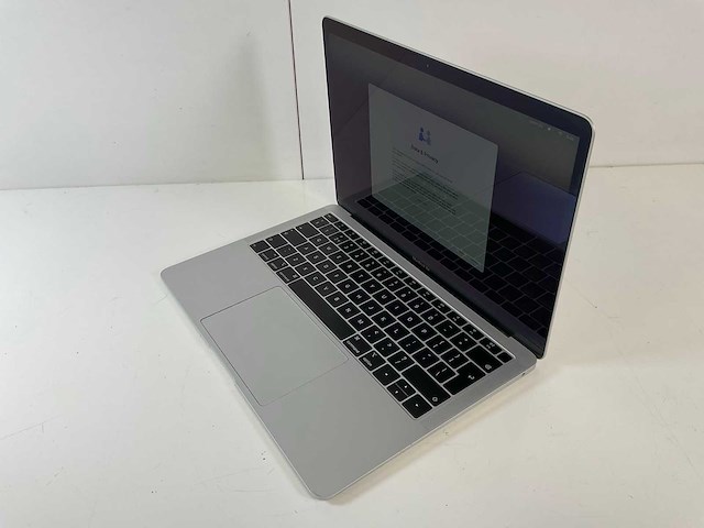 Apple macbook air 13.3”, core(tm) i5 8th gen, 8 gb ram, 251 gb ssd laptops (2x) - afbeelding 10 van  15