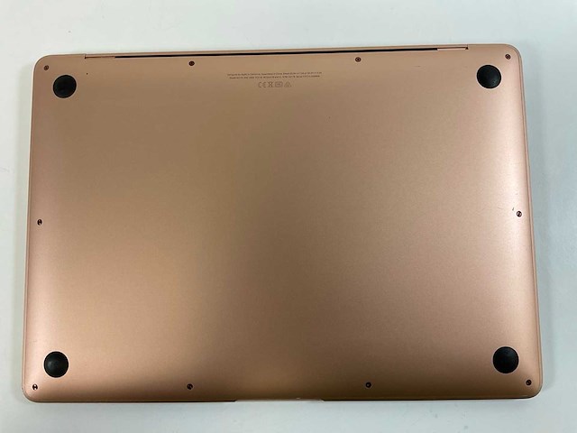 Apple macbook air 13.3”, dualcore i3, 8 gb ram, 251 gb nvme laptop - afbeelding 5 van  6