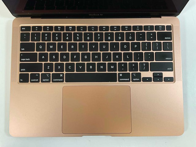 Apple macbook air 13.3”, dualcore i3, 8 gb ram, 256 gb nvme laptop - afbeelding 4 van  7