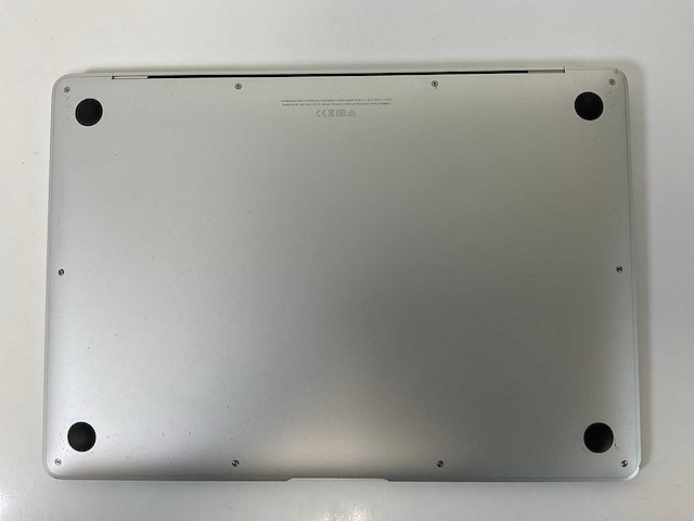 Apple macbook air 13.3”, dualcore i3, 8 gb ram, 256 gb ssd laptop - afbeelding 6 van  6