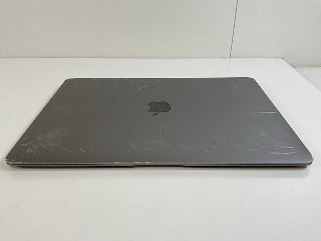 Apple macbook air 13.3”, dualcore i5, 8 gb ram, 128 gb nvme laptop - afbeelding 2 van  10