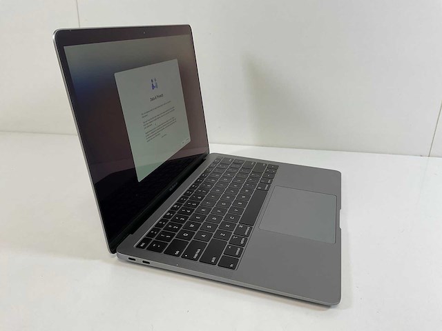 Apple macbook air 13.3”, dualcore i5, 8 gb ram, 128 gb nvme laptop - afbeelding 3 van  10