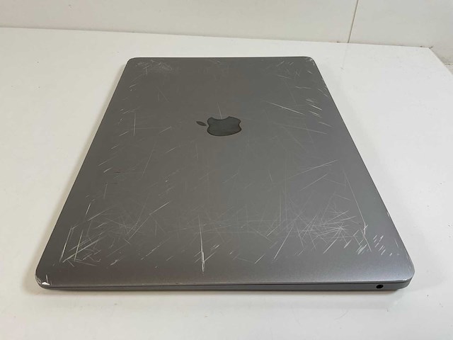 Apple macbook air 13.3”, dualcore i5, 8 gb ram, 128 gb nvme laptop - afbeelding 10 van  10