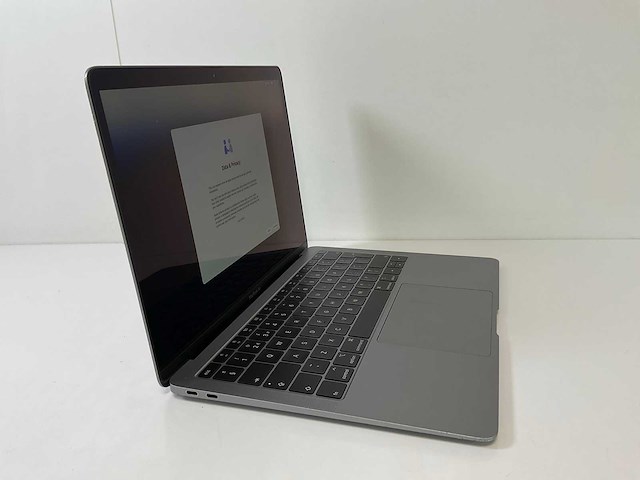 Apple macbook air 13.3”, dualcore i5, 8 gb ram, 251 gb nvme laptop - afbeelding 2 van  7