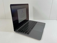 Apple macbook air 13.3”, dualcore i5, 8 gb ram, 251 gb nvme laptop - afbeelding 1 van  3