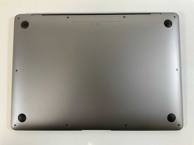 Apple macbook air 13.3”, quadcore i5, 8 gb ram, 256 gb nvme laptop - afbeelding 2 van  3