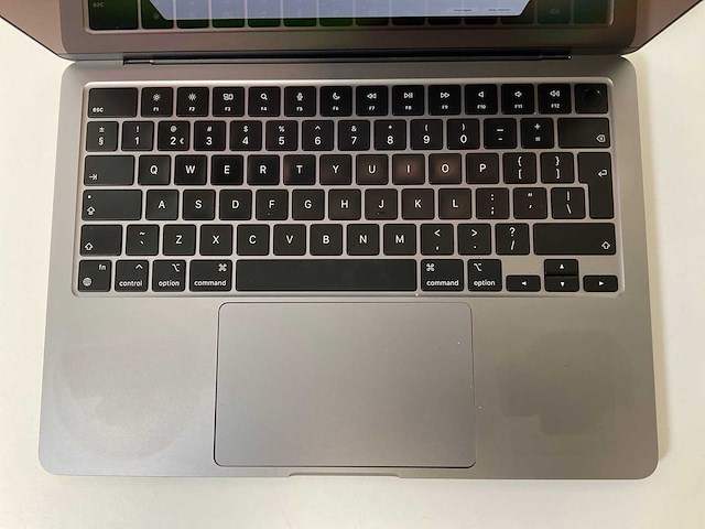 Apple macbook air 13.6”, apple m2, 8 gb ram, 256 gb ssd laptop - afbeelding 4 van  7