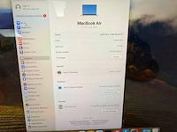 Apple macbook air 15 inch 2024. m3 chip. 16 gb ram geheugen. ssd 512 gb. met laadkabel usb c zonder adapter - afbeelding 5 van  5