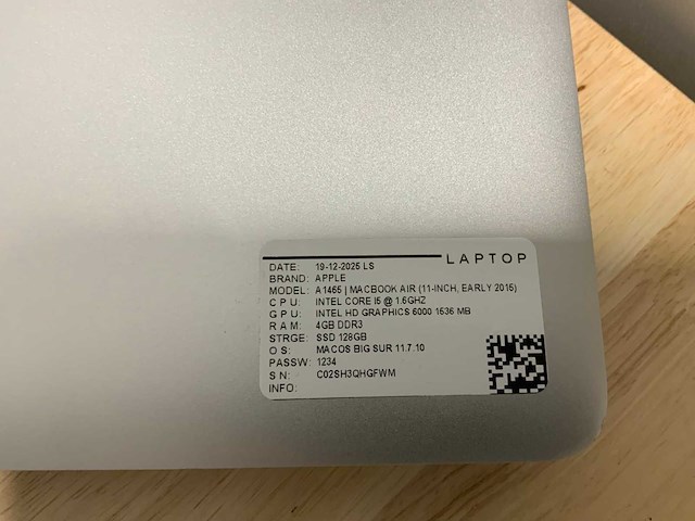 Apple macbook air a1465 laptop (4x) - afbeelding 9 van  11