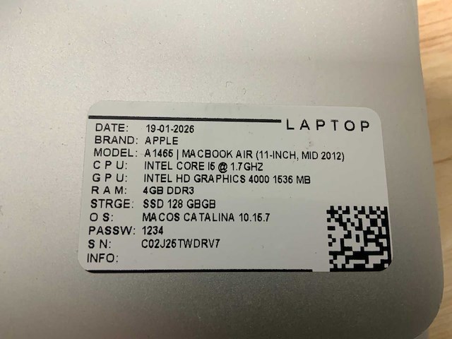 Apple macbook air a1465 laptop (4x) - afbeelding 10 van  10