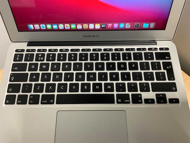 Apple macbook air a1465 laptop (4x) - afbeelding 3 van  7