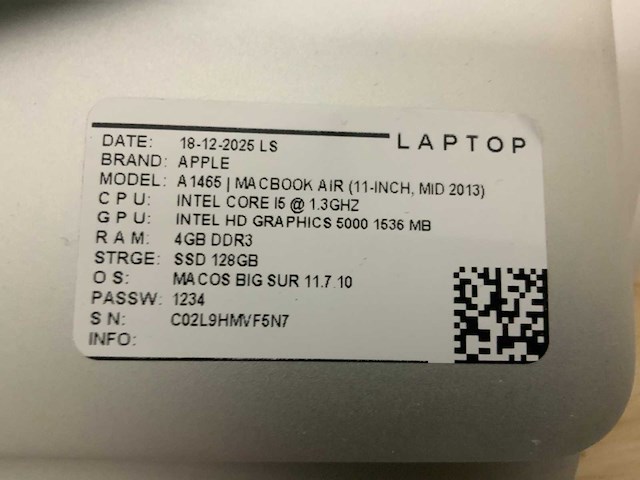 Apple macbook air a1465 laptop (4x) - afbeelding 7 van  7