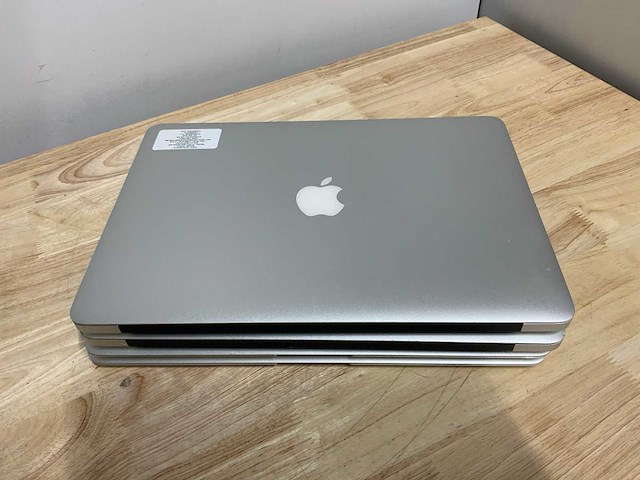 Apple macbook air a1466 laptop (4x) - afbeelding 13 van  14
