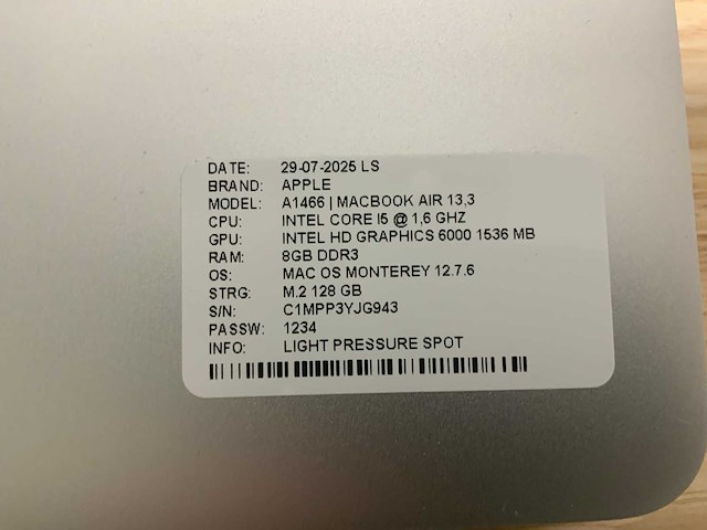 Apple macbook air a1466 laptop (4x) - afbeelding 12 van  12