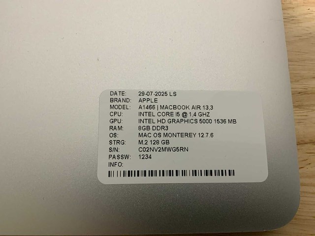 Apple macbook air a1466 laptop (4x) - afbeelding 12 van  12