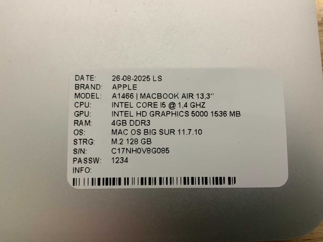 Apple macbook air a1466 laptop (4x) - afbeelding 12 van  12