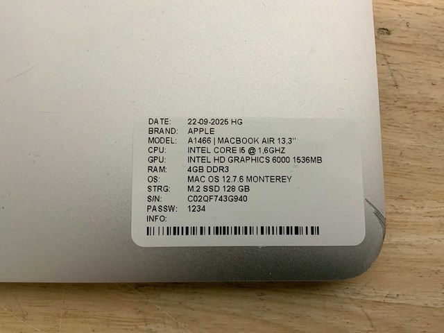 Apple macbook air a1466 laptop (4x) - afbeelding 3 van  13