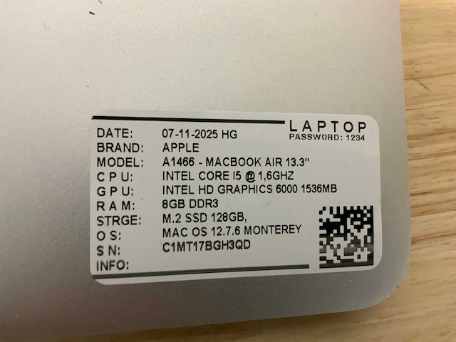 Apple macbook air a1466 laptop (4x) - afbeelding 3 van  12