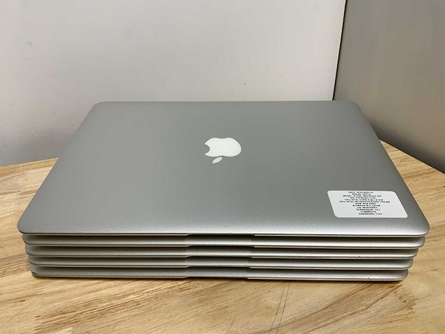 Apple macbook air a1466 laptop (5x) - afbeelding 13 van  16