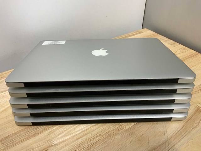 Apple macbook air a1466 laptop (5x) - afbeelding 15 van  16