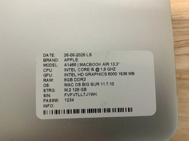 Apple macbook air a1466 laptop (5x) - afbeelding 9 van  10