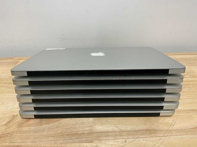 Apple macbook air a1466 laptop (6x) - afbeelding 8 van  12