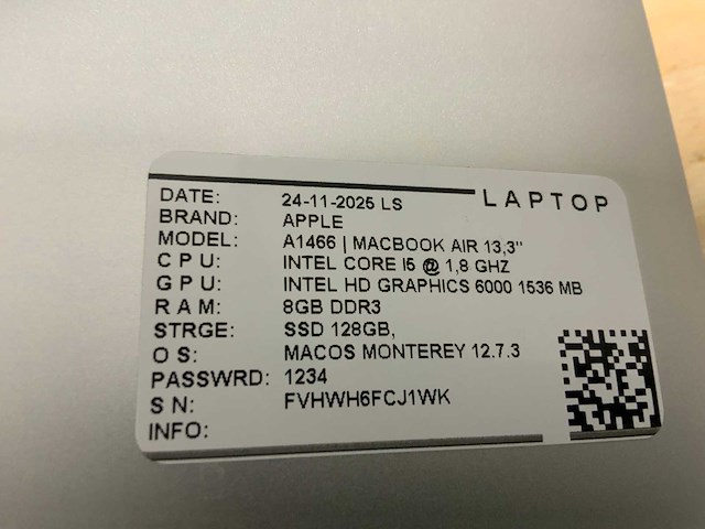 Apple macbook air a1466 laptop (6x) - afbeelding 11 van  12