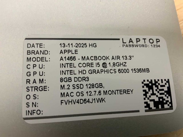 Apple macbook air a1466 laptop (6x) - afbeelding 12 van  12