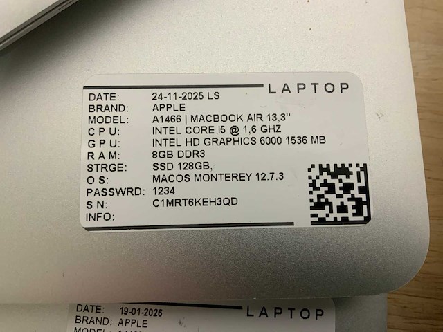Apple macbook air a1466 laptop (6x) - afbeelding 3 van  12