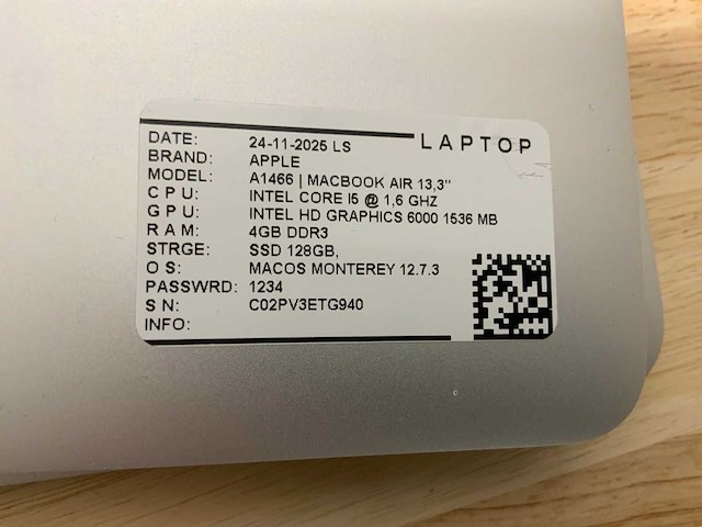 Apple macbook air a1466 laptop (6x) - afbeelding 12 van  12