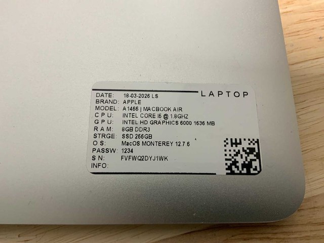 Apple macbook air a1466 laptop (6x) - afbeelding 10 van  12