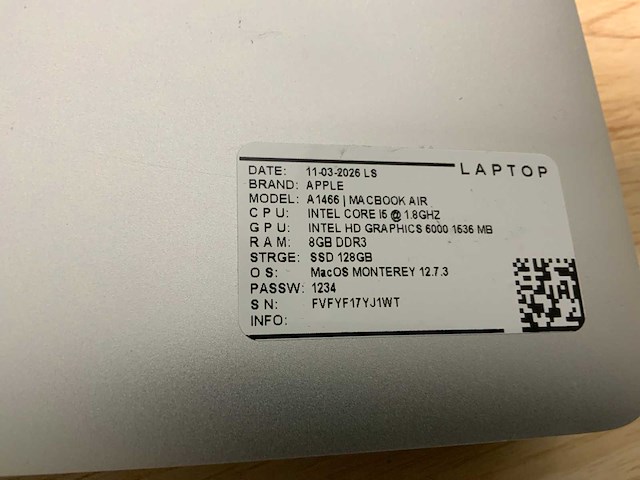 Apple macbook air a1466 laptop (6x) - afbeelding 12 van  12