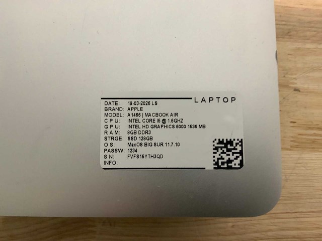 Apple macbook air a1466 laptop (6x) - afbeelding 13 van  14