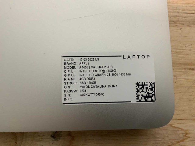 Apple macbook air a1466 laptop (6x) - afbeelding 3 van  12