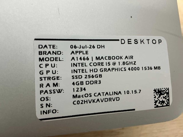Apple macbook air a1466 laptop (6x) - afbeelding 1 van  9