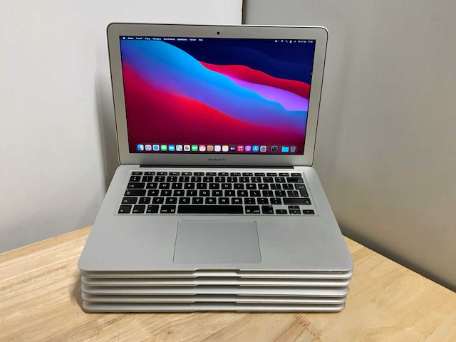 Apple macbook air a1466 laptop (6x) - afbeelding 1 van  13