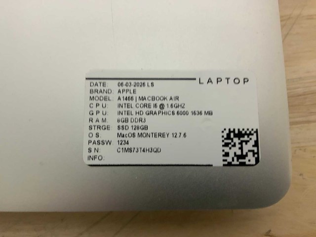 Apple macbook air a1466 laptop (6x) - afbeelding 12 van  13