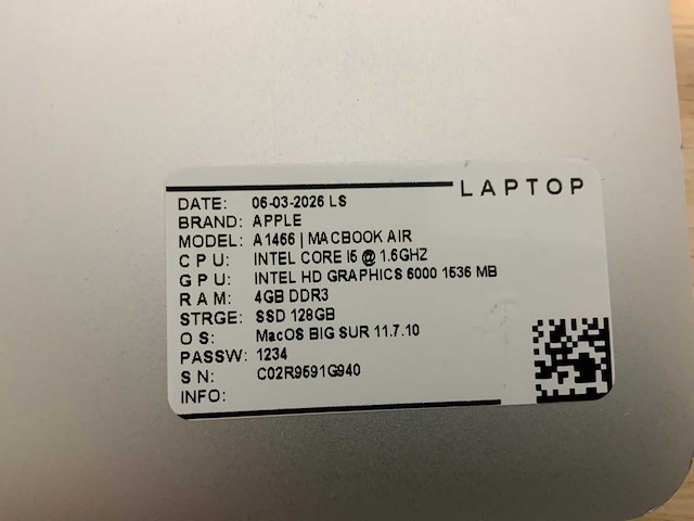Apple macbook air a1466 laptop (6x) - afbeelding 12 van  13