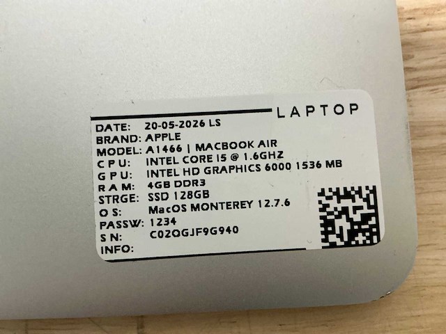 Apple macbook air a1466 laptop (8x) - afbeelding 3 van  12