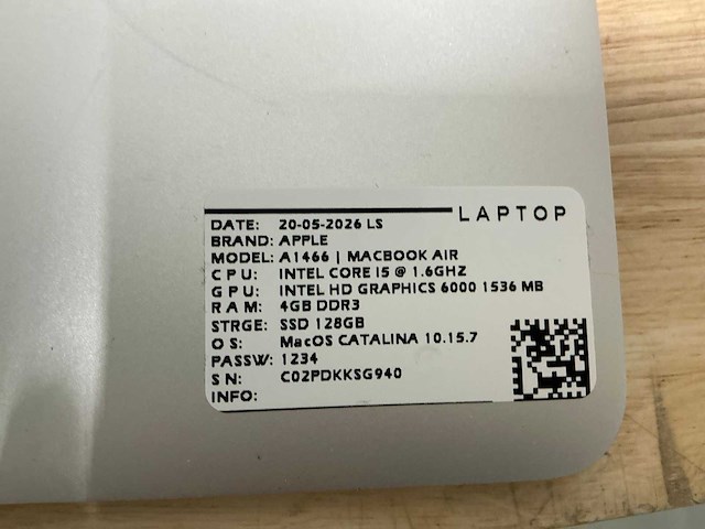 Apple macbook air a1466 laptop (8x) - afbeelding 4 van  12