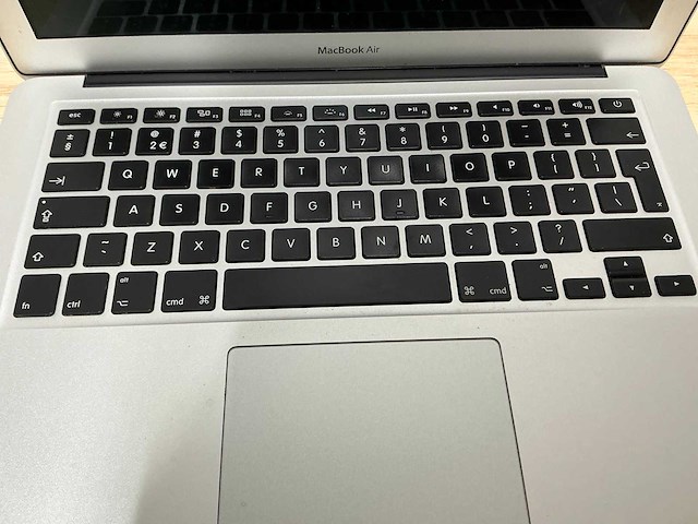Apple macbook air a1466 laptop (8x) - afbeelding 7 van  12