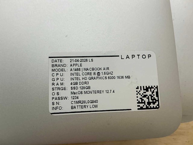 Apple macbook air a1466 laptop (8x) - afbeelding 3 van  12