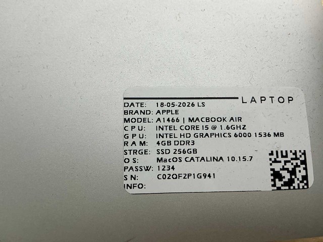 Apple macbook air a1466 laptop (8x) - afbeelding 3 van  12
