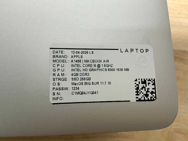 Apple macbook air a1466 laptop (8x) - afbeelding 4 van  12